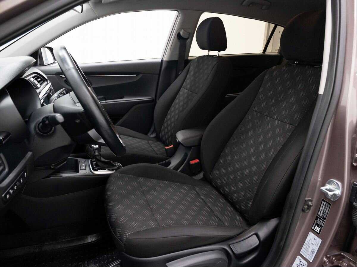 Kia Rio с пробегом — 2018 год. Фото: #7