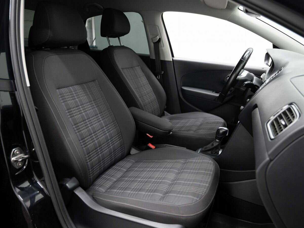 Volkswagen Polo с пробегом — 2016 год. Фото: #11