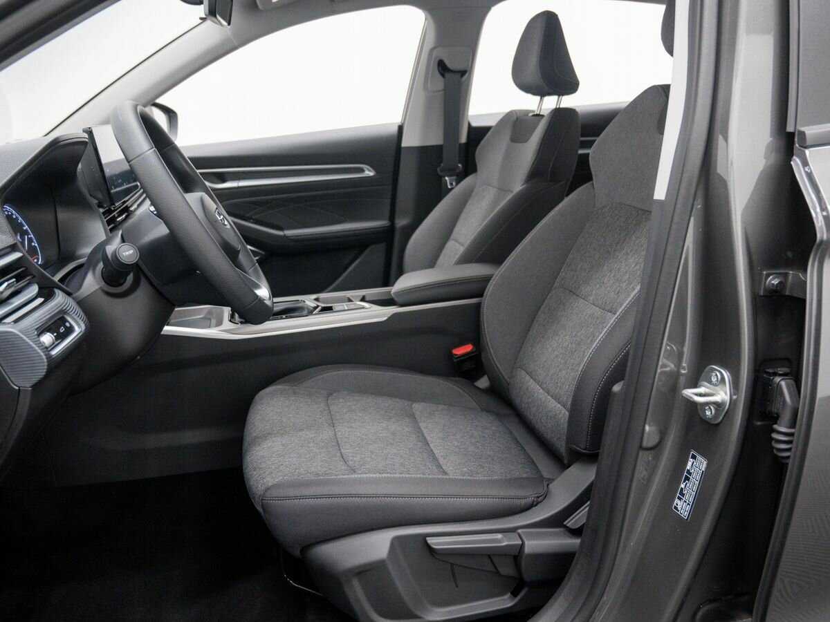 Geely Emgrand с пробегом — 2023 год. Фото: #13