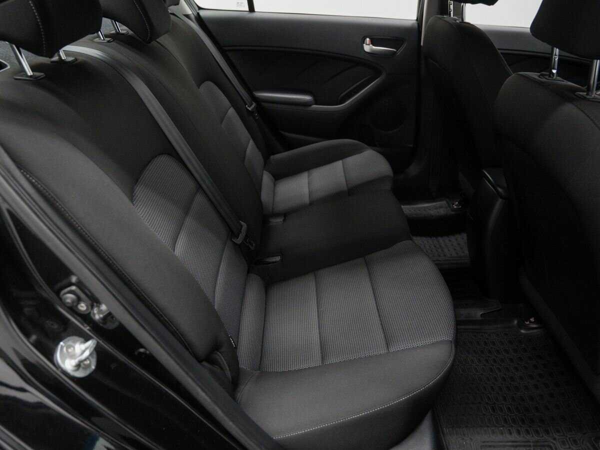 Kia Cerato с пробегом — 2018 год. Фото: #8