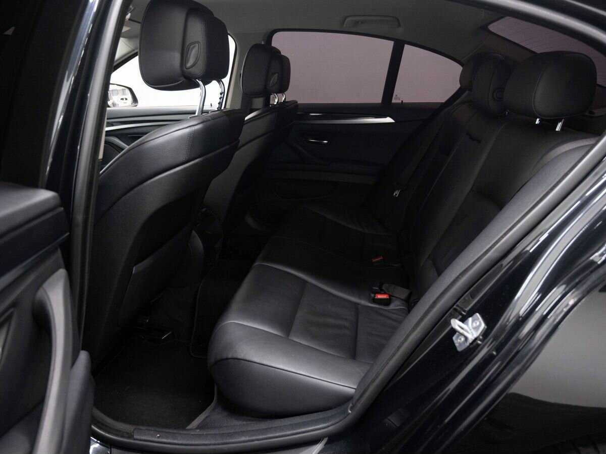 BMW 5 серии с пробегом — 2012 год. Фото: #8