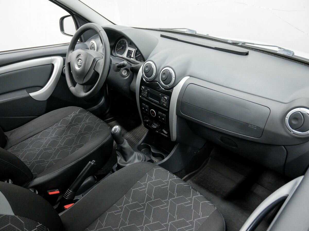 Lada (ВАЗ) Largus с пробегом — 2020 год. Фото: #5