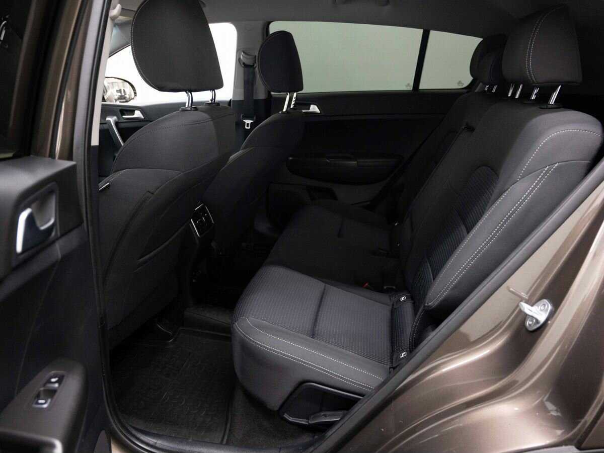 Kia Sportage с пробегом — 2017 год. Фото: #8