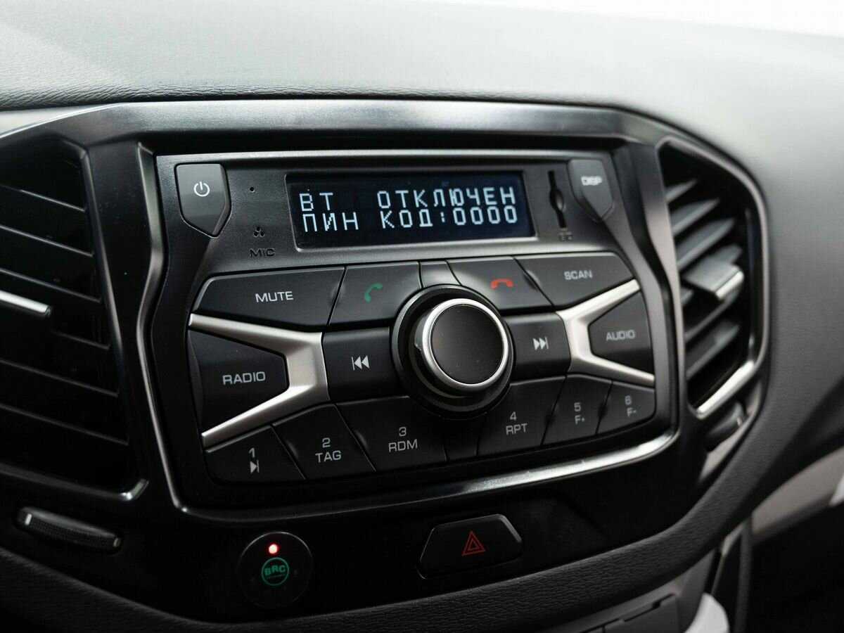 Lada (ВАЗ) Vesta с пробегом — 2020 год. Фото: #19