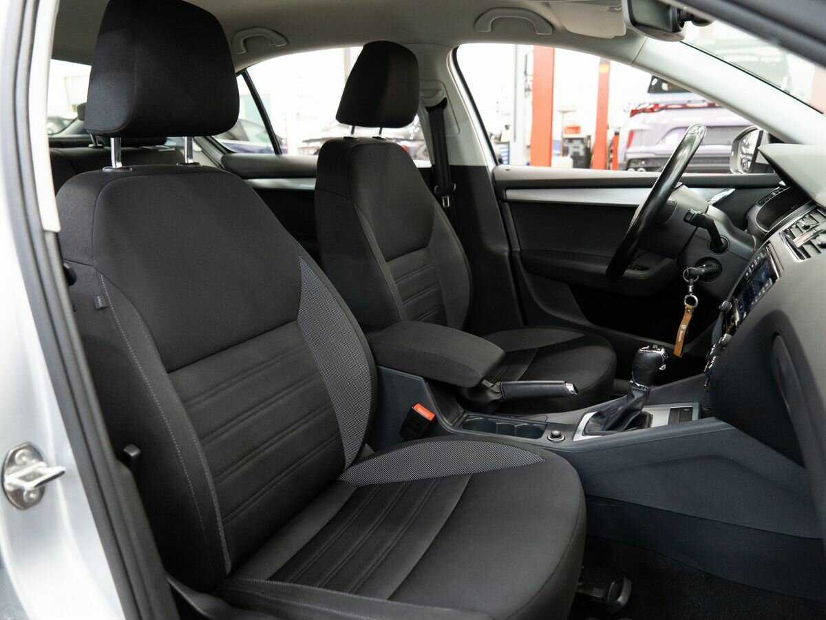 Skoda Octavia с пробегом — 2017 год. Фото: #8