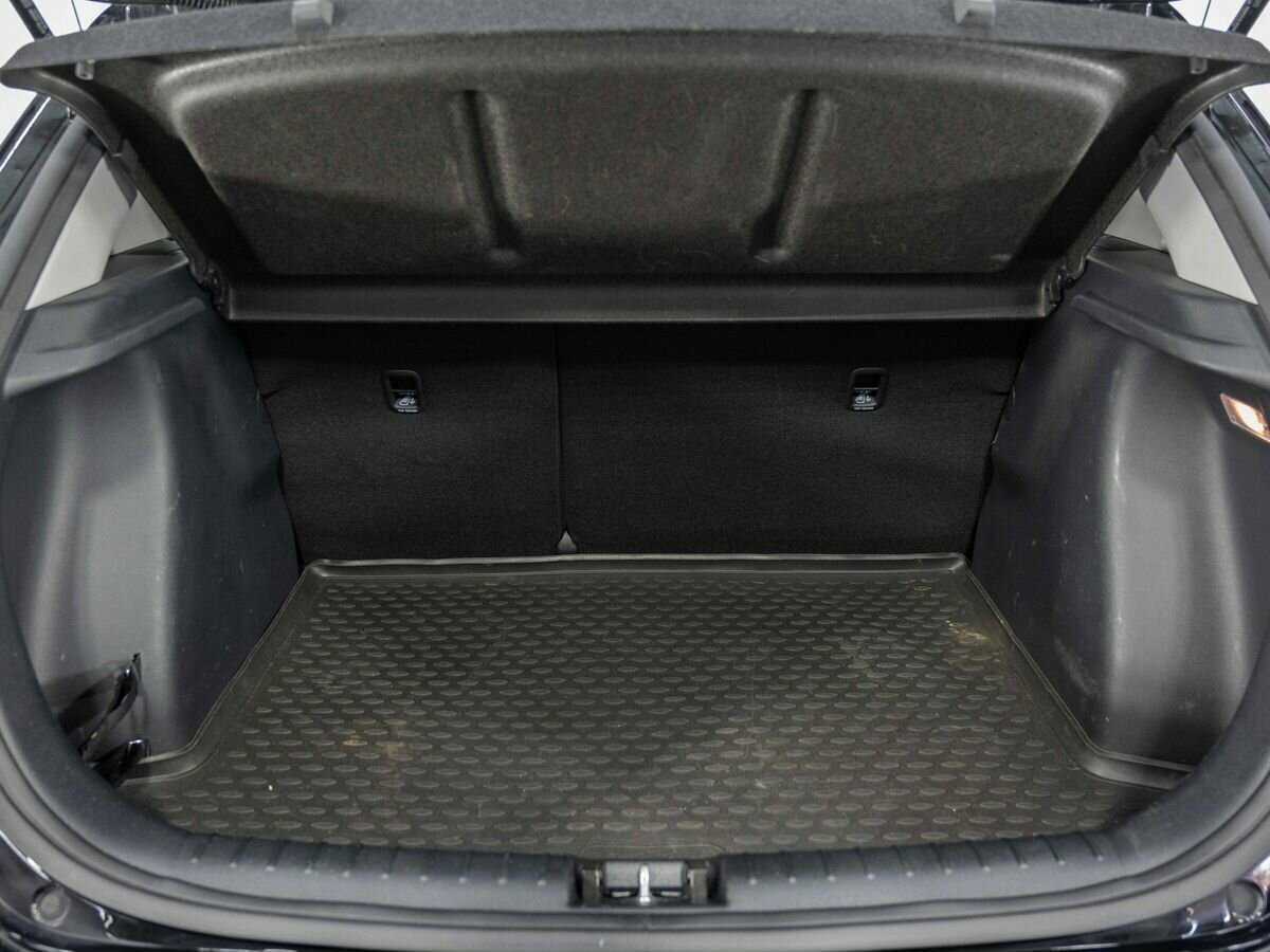 Kia Rio с пробегом — 2018 год. Фото: #21