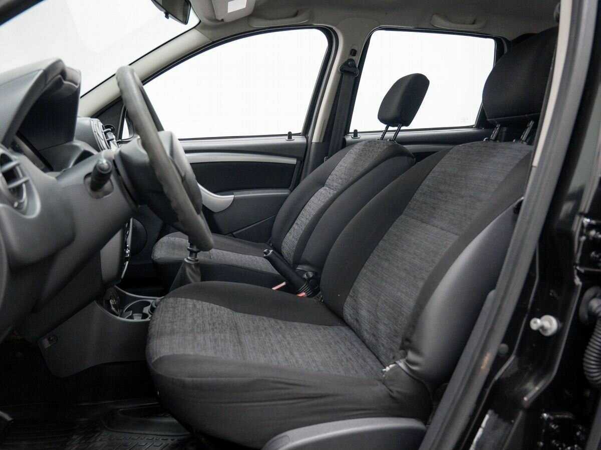 Renault Duster с пробегом — 2013 год. Фото: #13