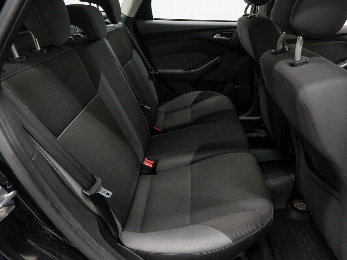 Ford Focus с пробегом — 2012 год. Фото: #8