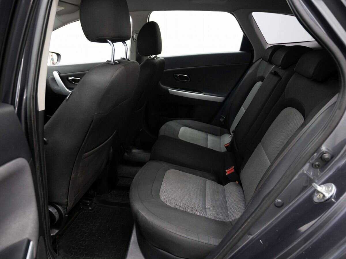 Kia Ceed с пробегом — 2015 год. Фото: #9