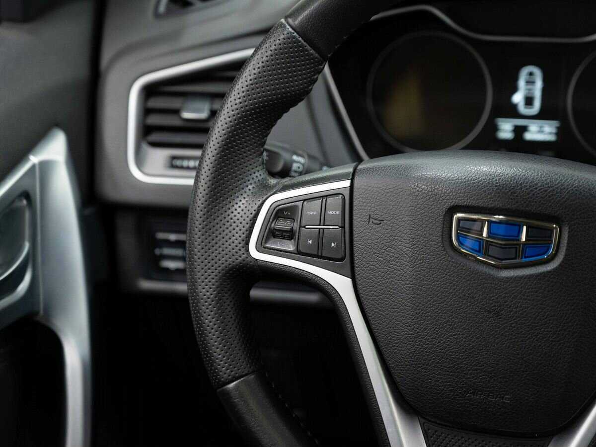 Geely Emgrand X7 с пробегом — 2019 год. Фото: #15