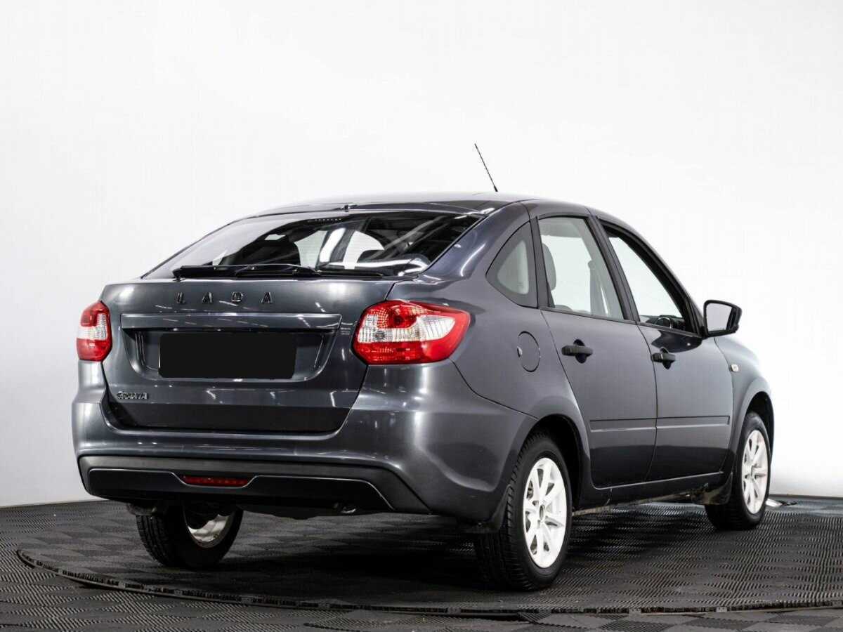 Lada (ВАЗ) Granta с пробегом — 2018 год. Фото: #3