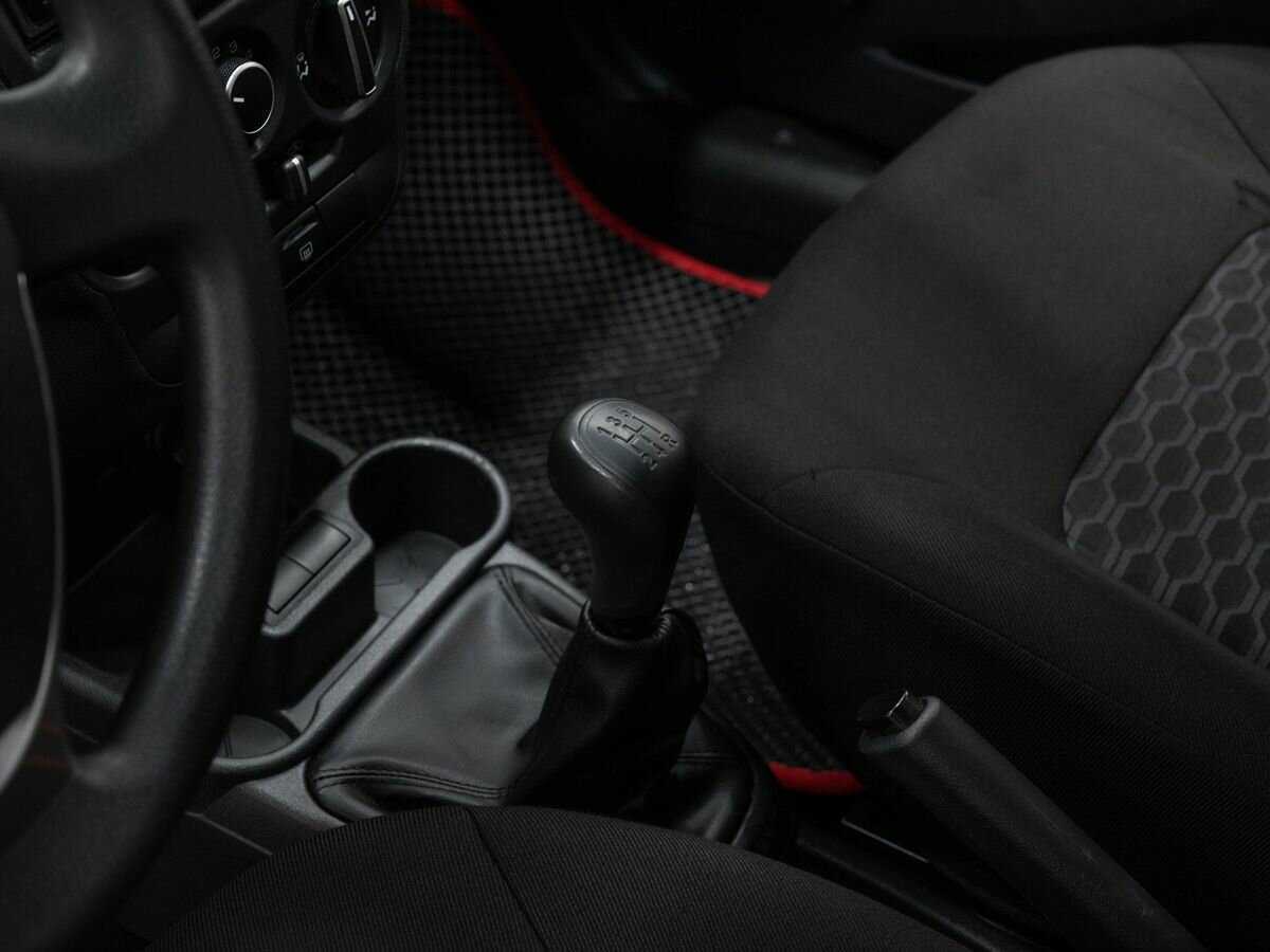 Lada (ВАЗ) Granta с пробегом — 2018 год. Фото: #17