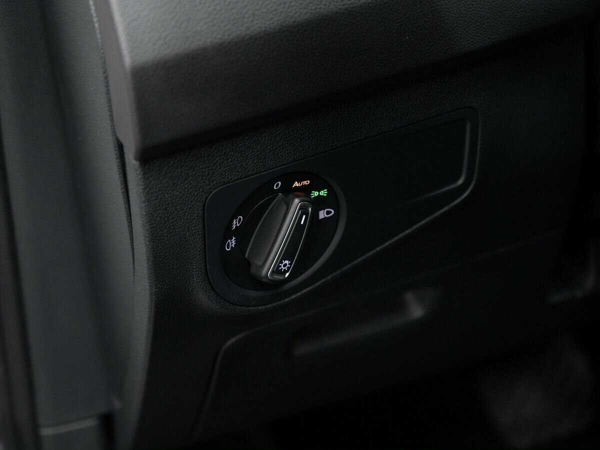 Volkswagen Tiguan с пробегом — 2018 год. Фото: #18