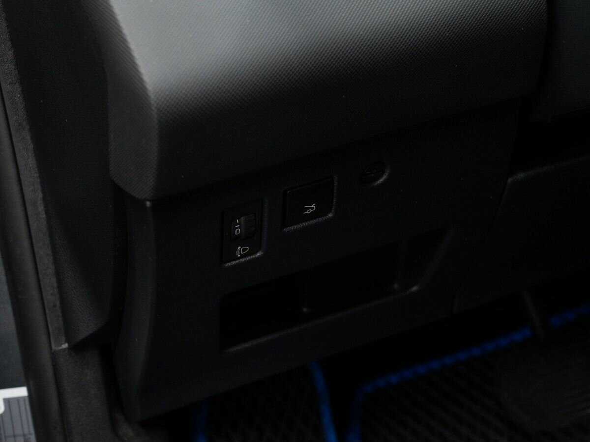 Peugeot 408 с пробегом — 2013 год. Фото: #15