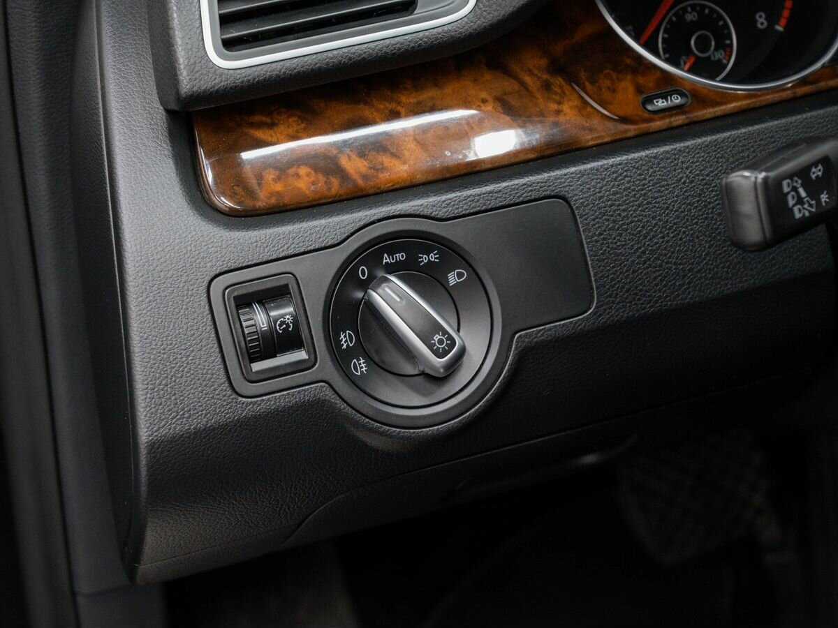 Volkswagen Passat с пробегом — 2012 год. Фото: #15