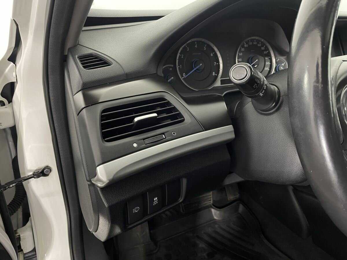 Honda Crosstour с пробегом — 2014 год. Фото: #8