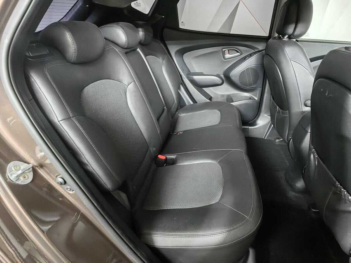 Hyundai ix35 с пробегом — 2013 год. Фото: #9