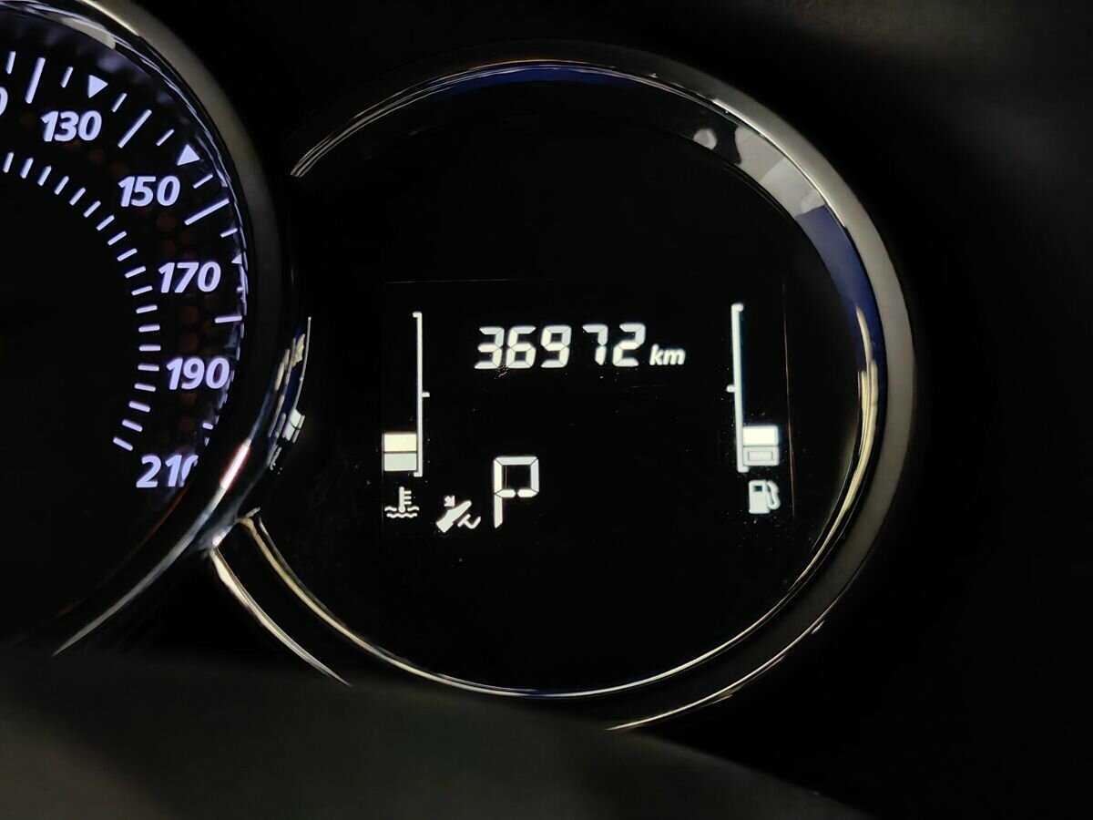 Renault Sandero с пробегом — 2019 год. Фото: #15