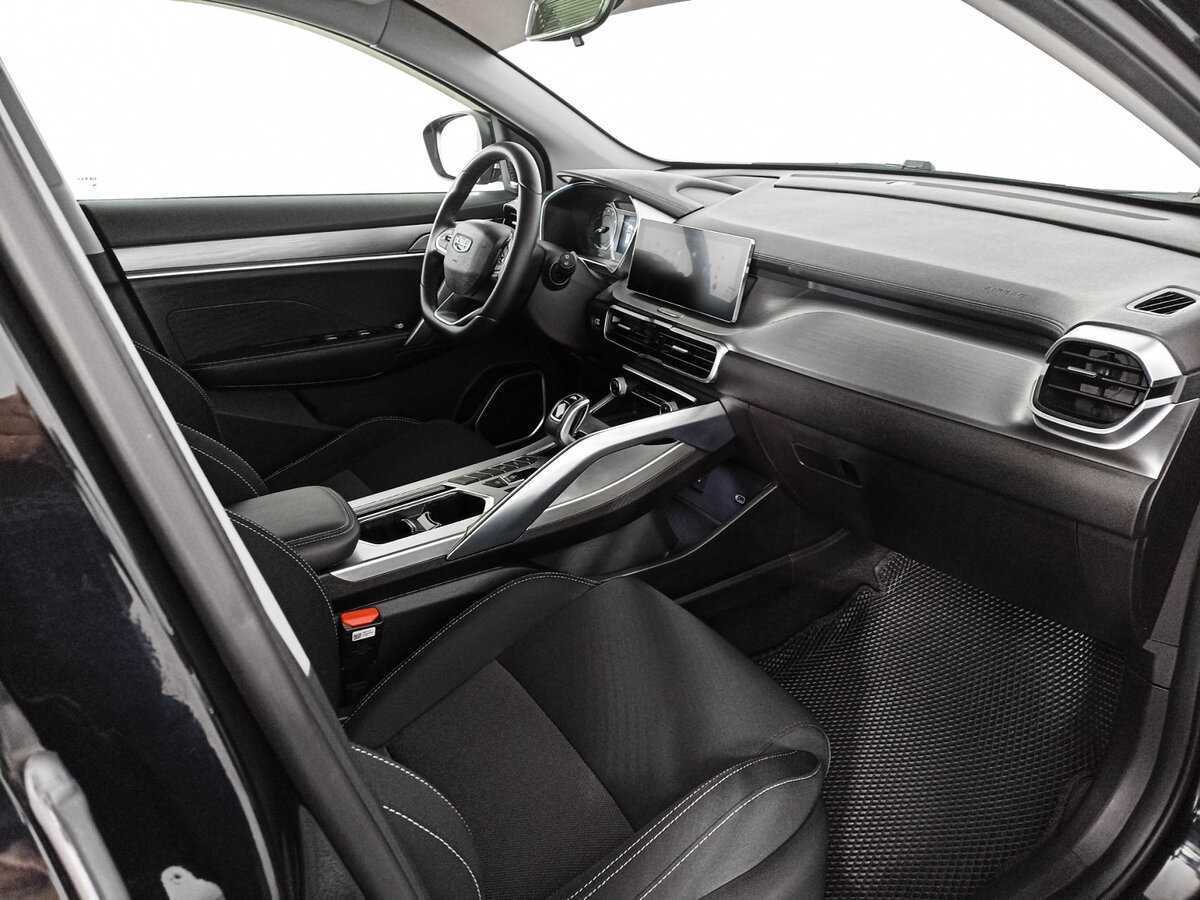 Geely Coolray с пробегом — 2021 год. Фото: #8