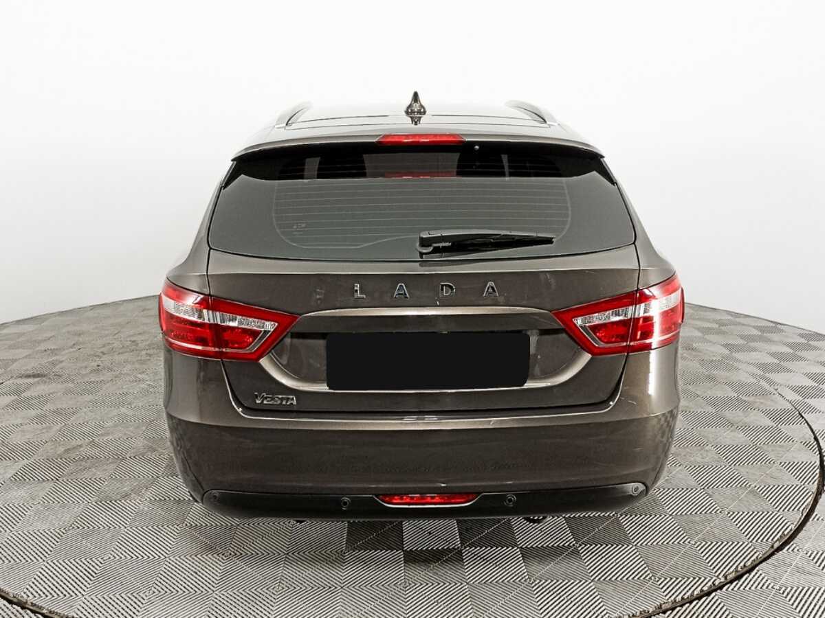 Lada (ВАЗ) Vesta с пробегом — 2021 год. Фото: #5