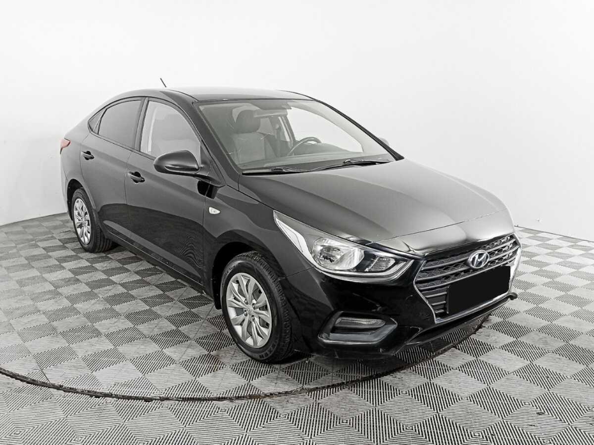 Hyundai Solaris с пробегом — 2017 год. Фото: #2