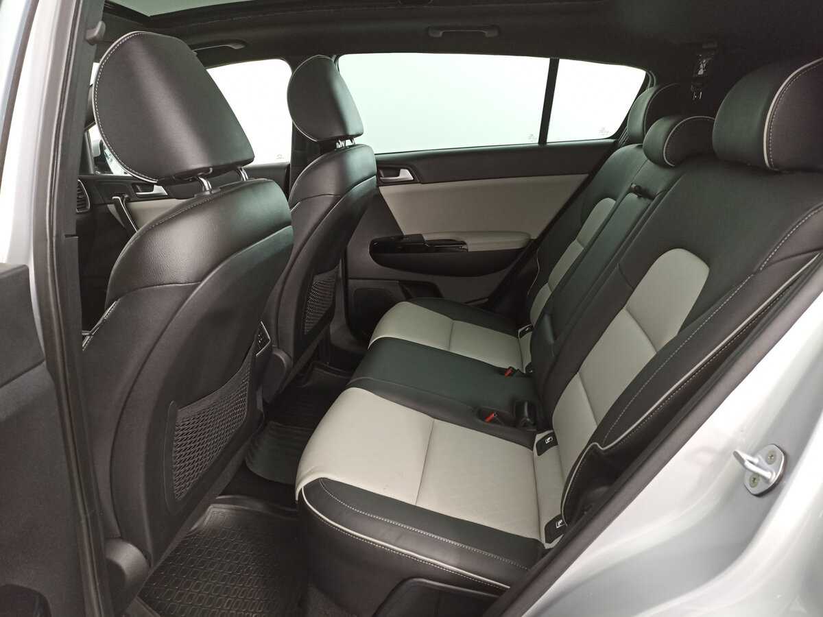 Kia Sportage с пробегом — 2016 год. Фото: #9