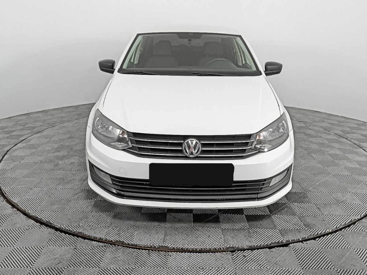 Volkswagen Polo с пробегом — 2019 год. Фото: #1