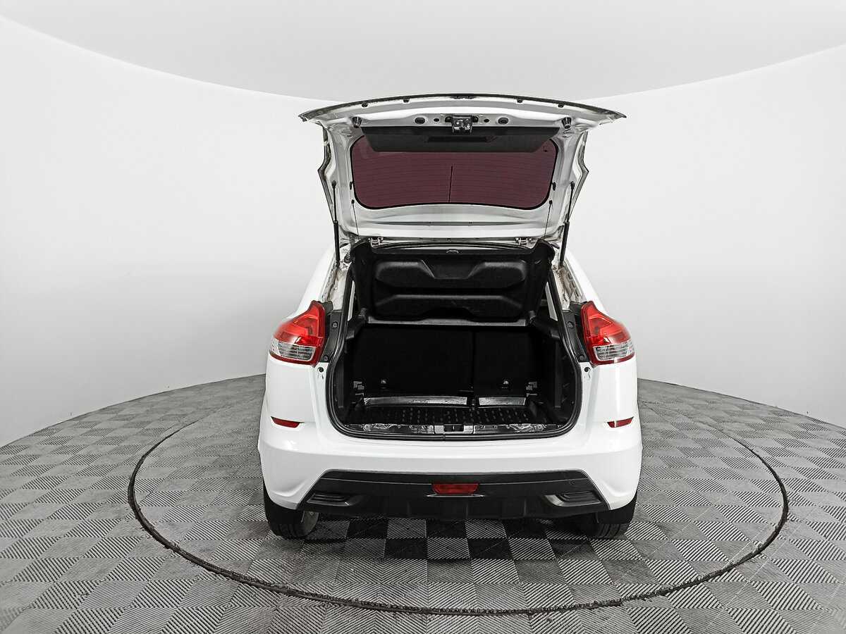 Lada (ВАЗ) XRAY с пробегом — 2017 год. Фото: #9