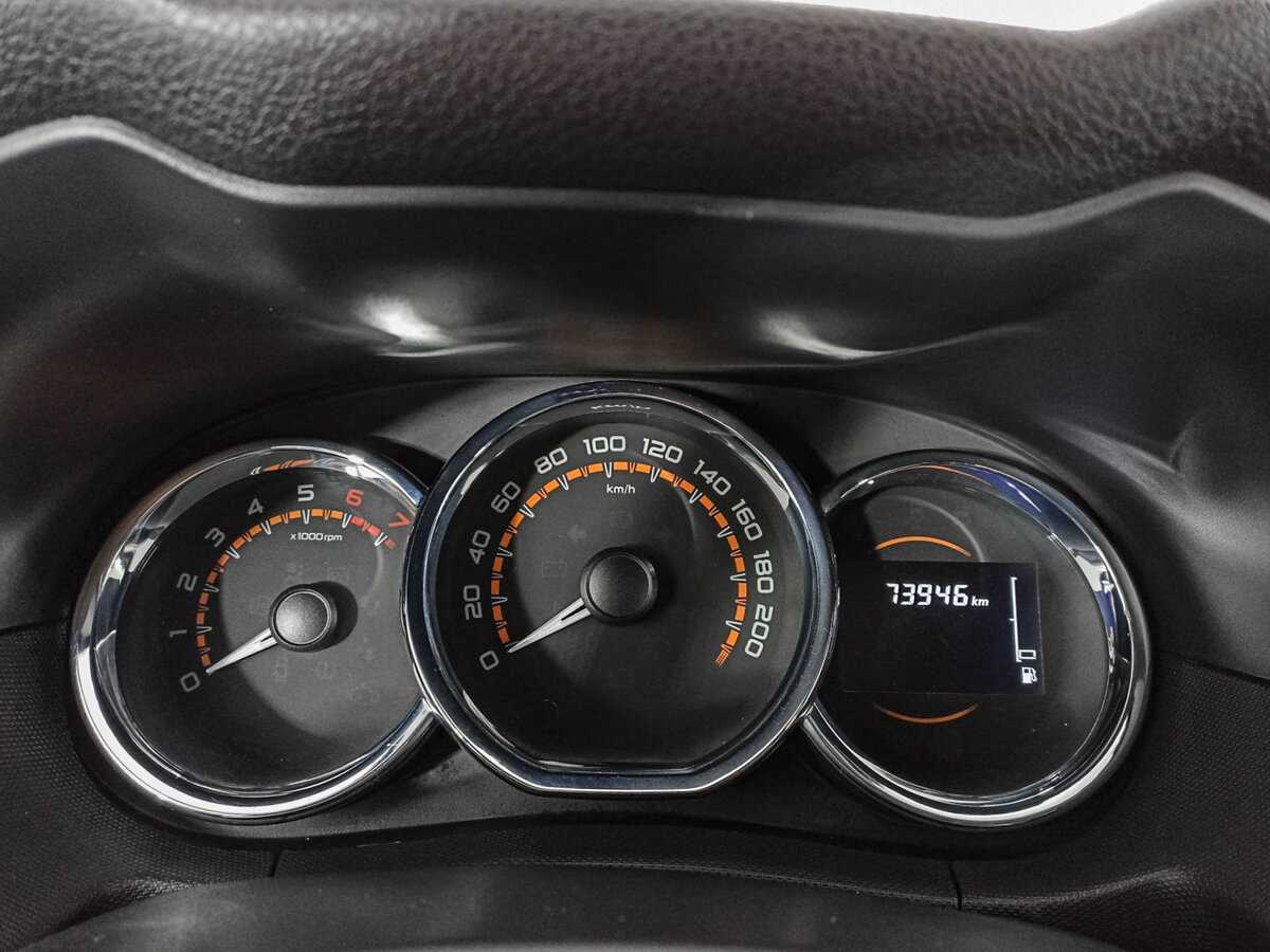 Lada (ВАЗ) Largus с пробегом — 2022 год. Фото: #8