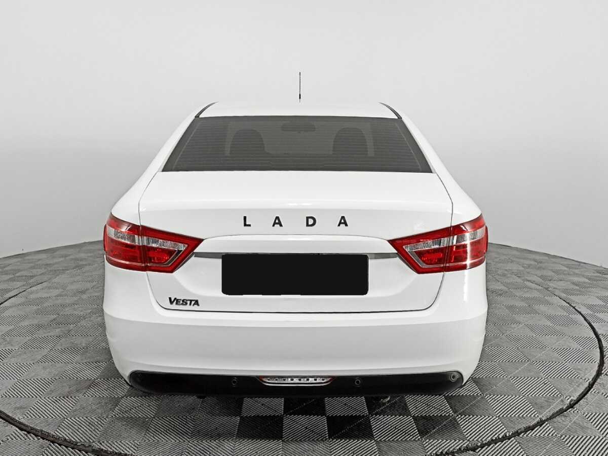 Lada (ВАЗ) Vesta с пробегом — 2021 год. Фото: #4