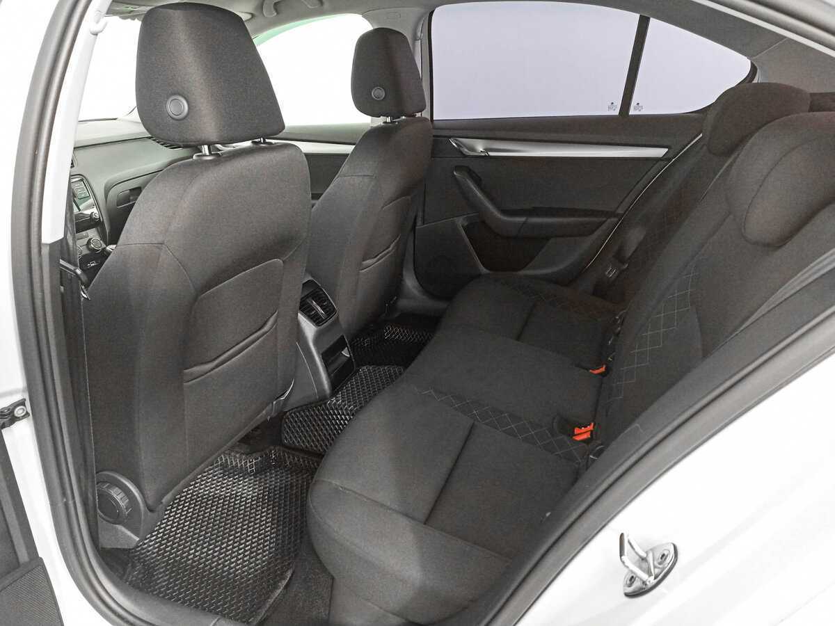 Skoda Octavia с пробегом — 2019 год. Фото: #9