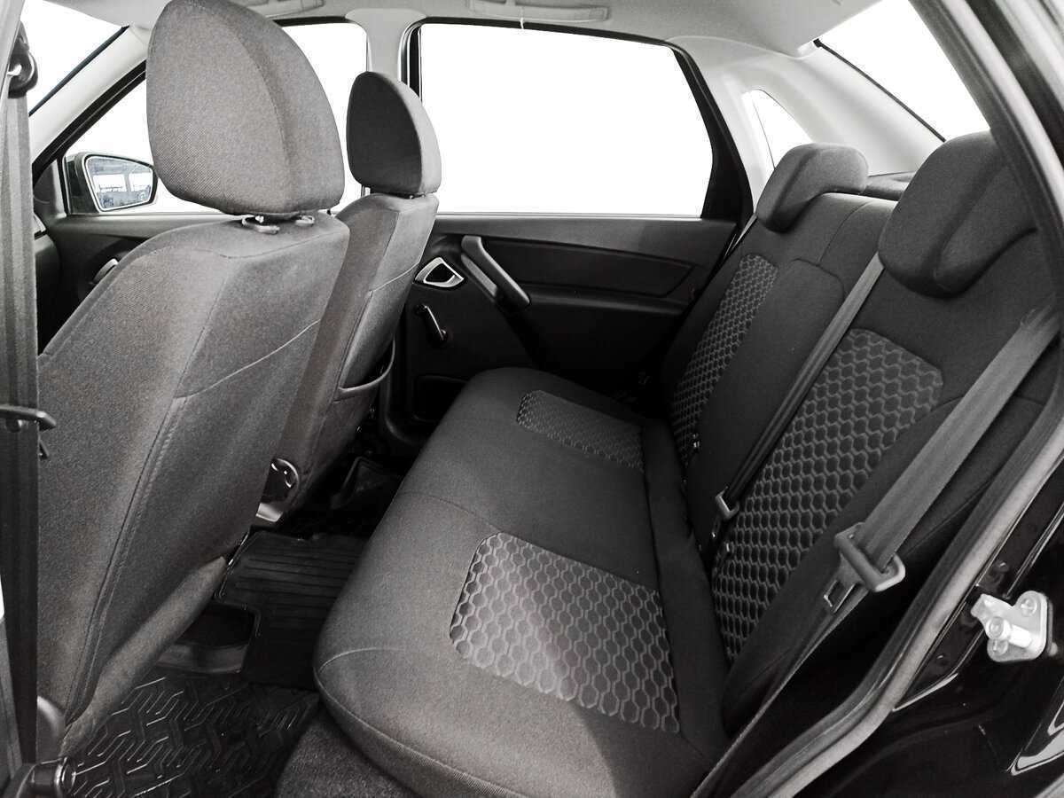 Lada (ВАЗ) Granta с пробегом — 2024 год. Фото: #9