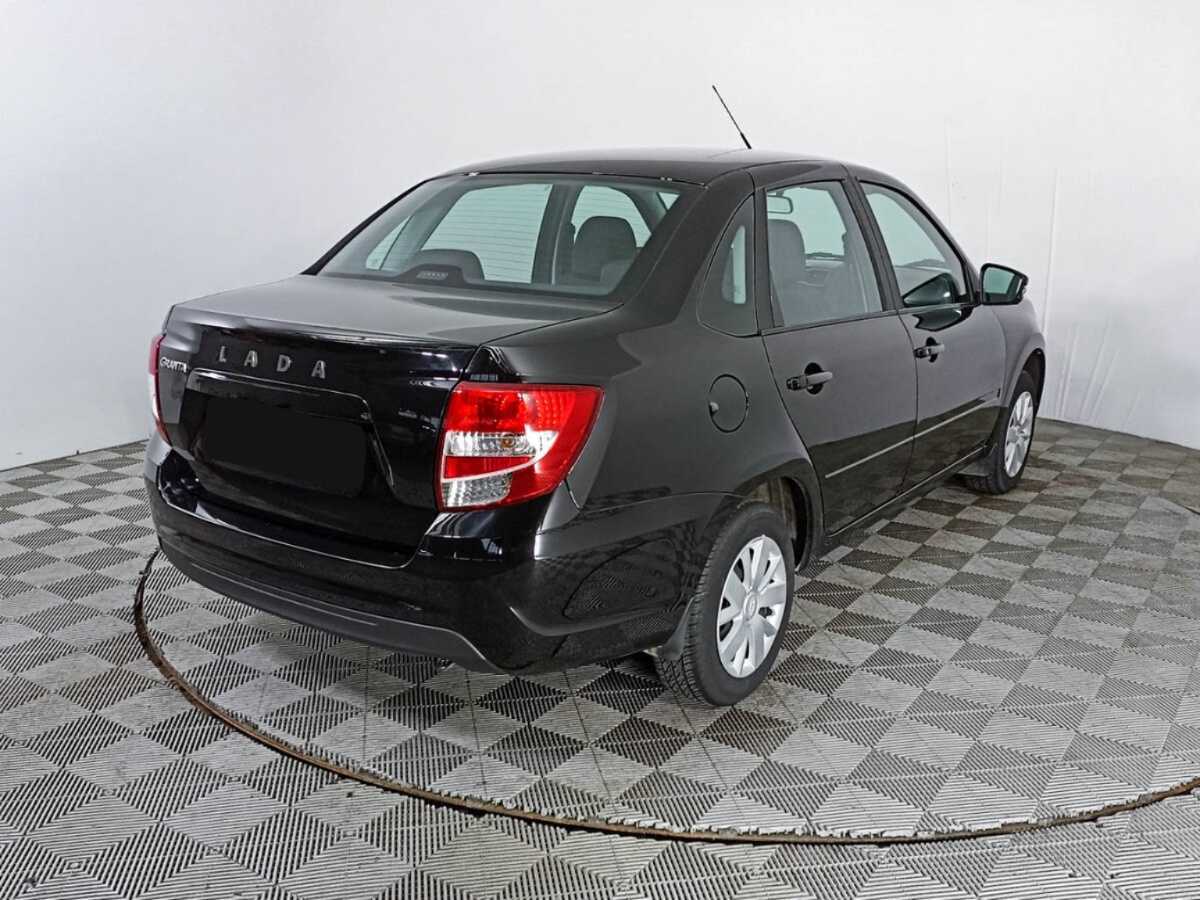 Lada (ВАЗ) Granta с пробегом — 2023 год. Фото: #4