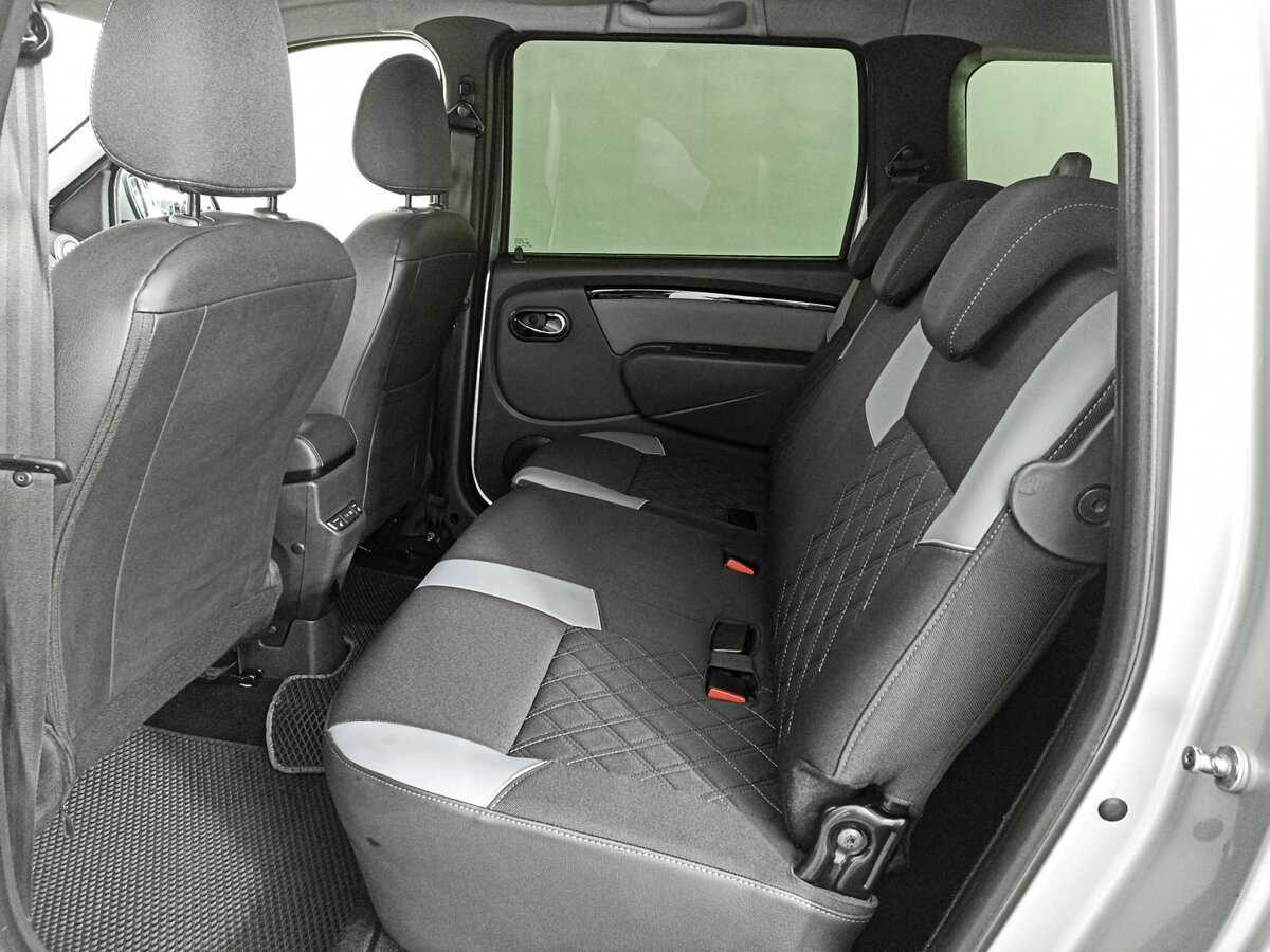 Lada (ВАЗ) Largus с пробегом — 2021 год. Фото: #9