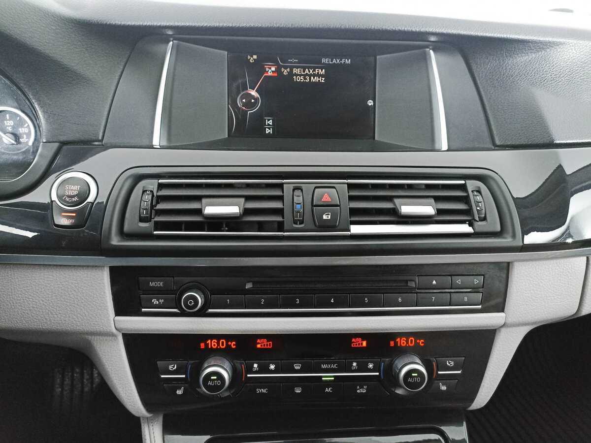 BMW 5 серии с пробегом — 2014 год. Фото: #12