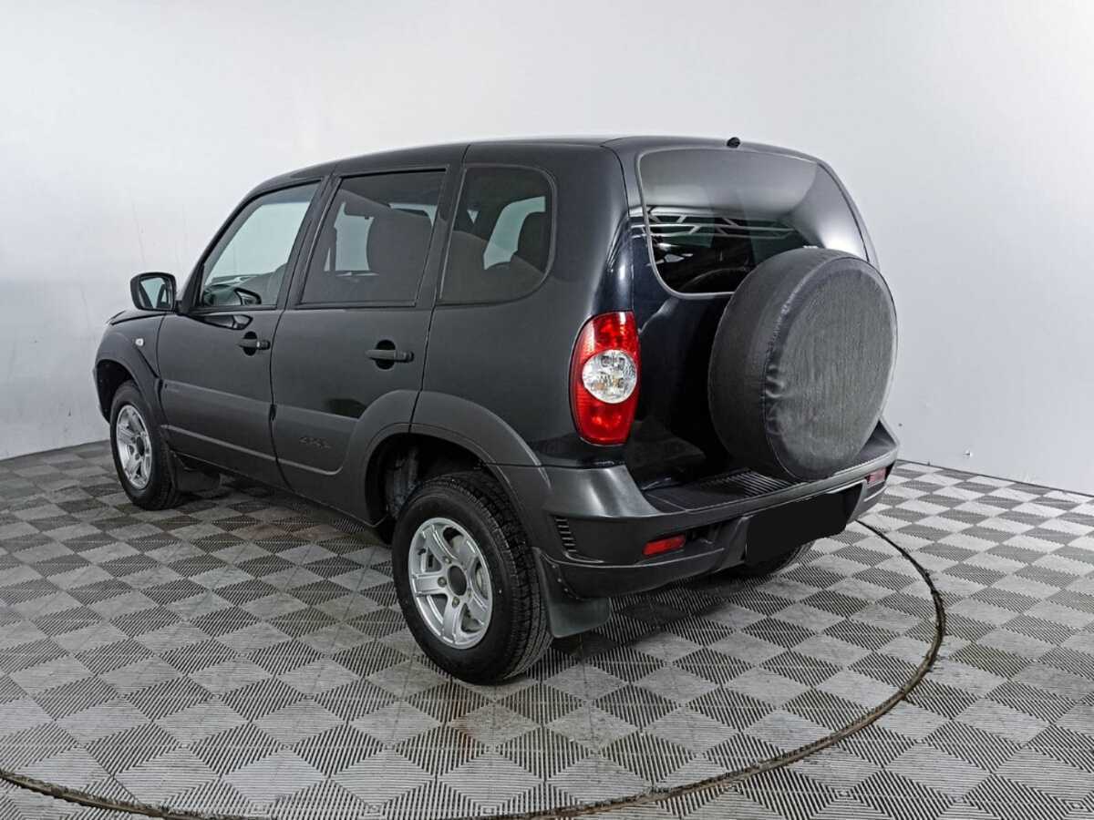 Chevrolet Niva с пробегом — 2019 год. Фото: #6