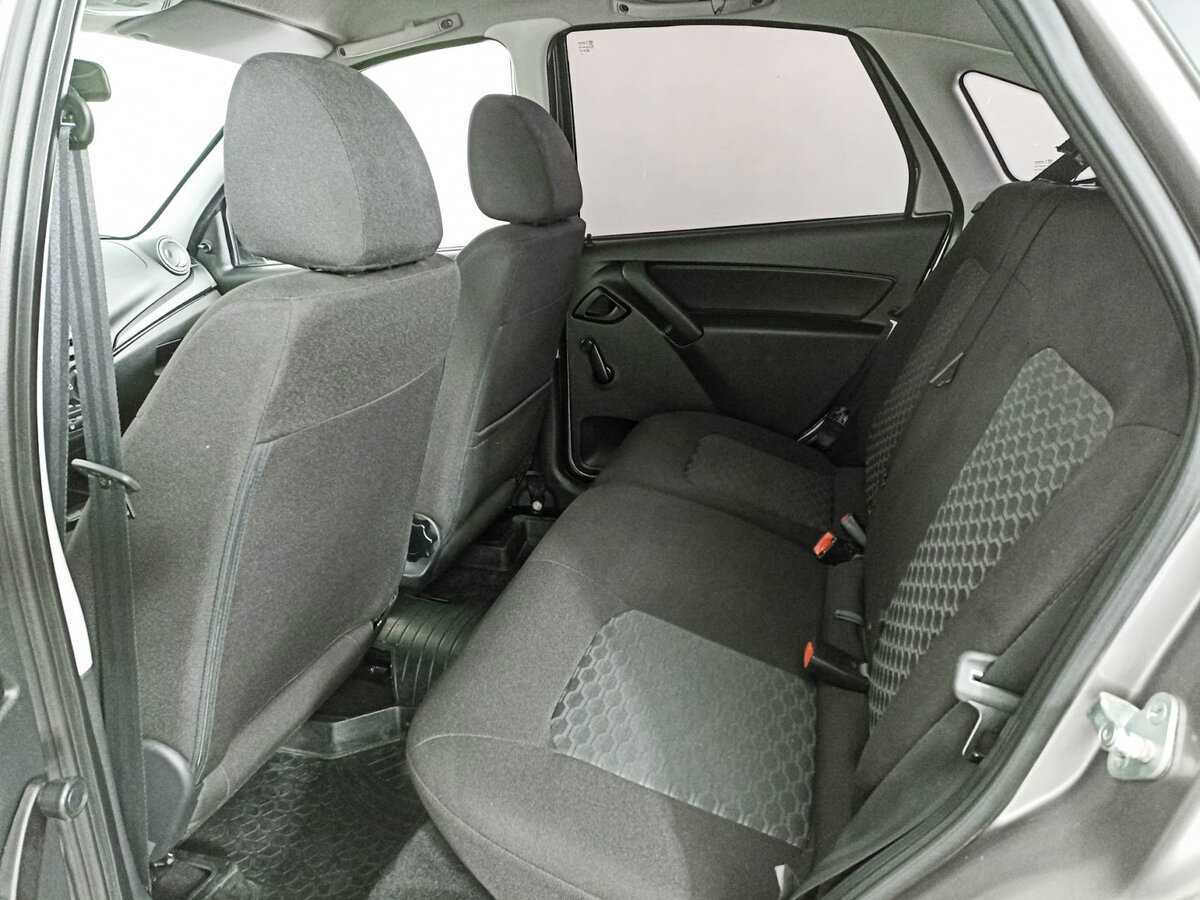 Lada (ВАЗ) Granta с пробегом — 2019 год. Фото: #9