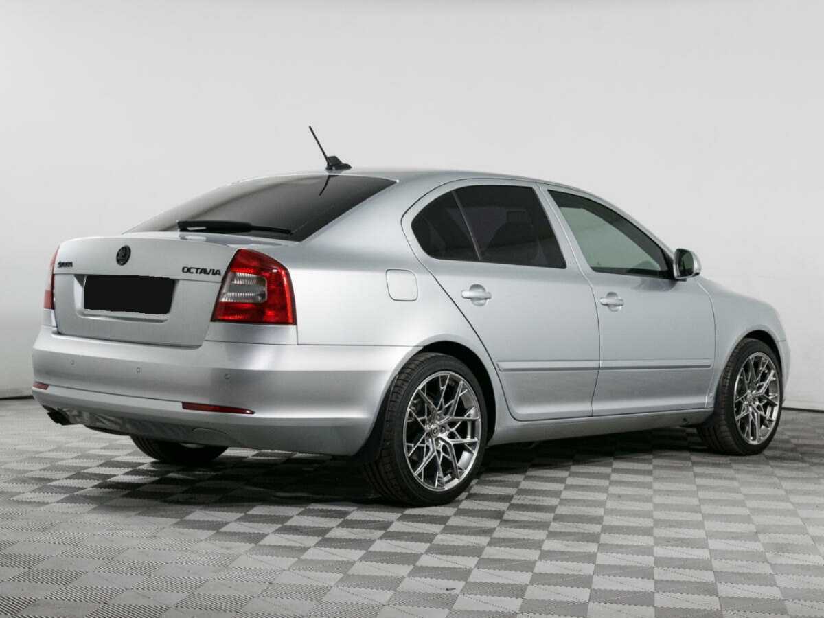 Skoda Octavia с пробегом — 2013 год. Фото: #4