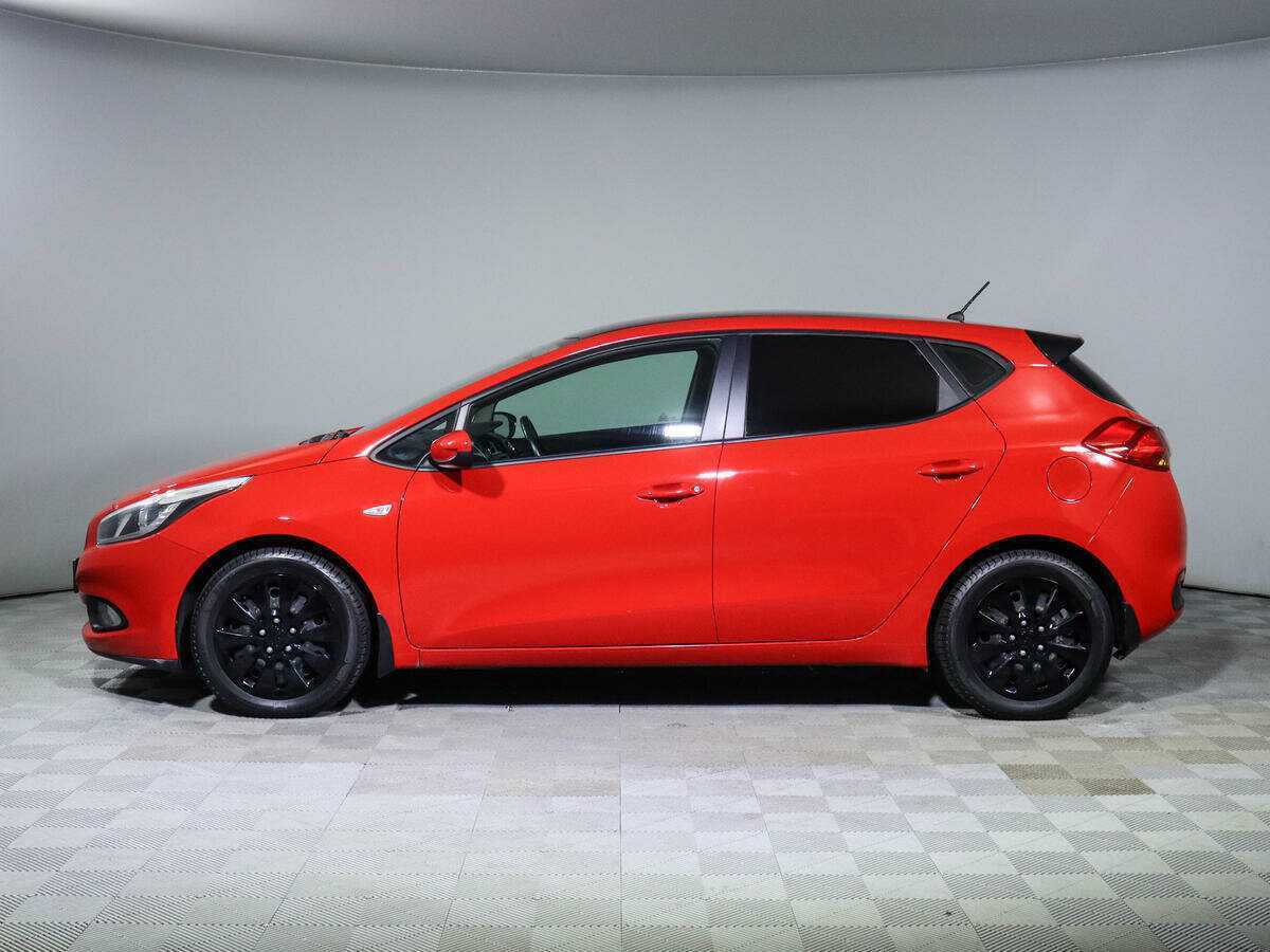 Kia Ceed с пробегом — 2014 год. Фото: #6