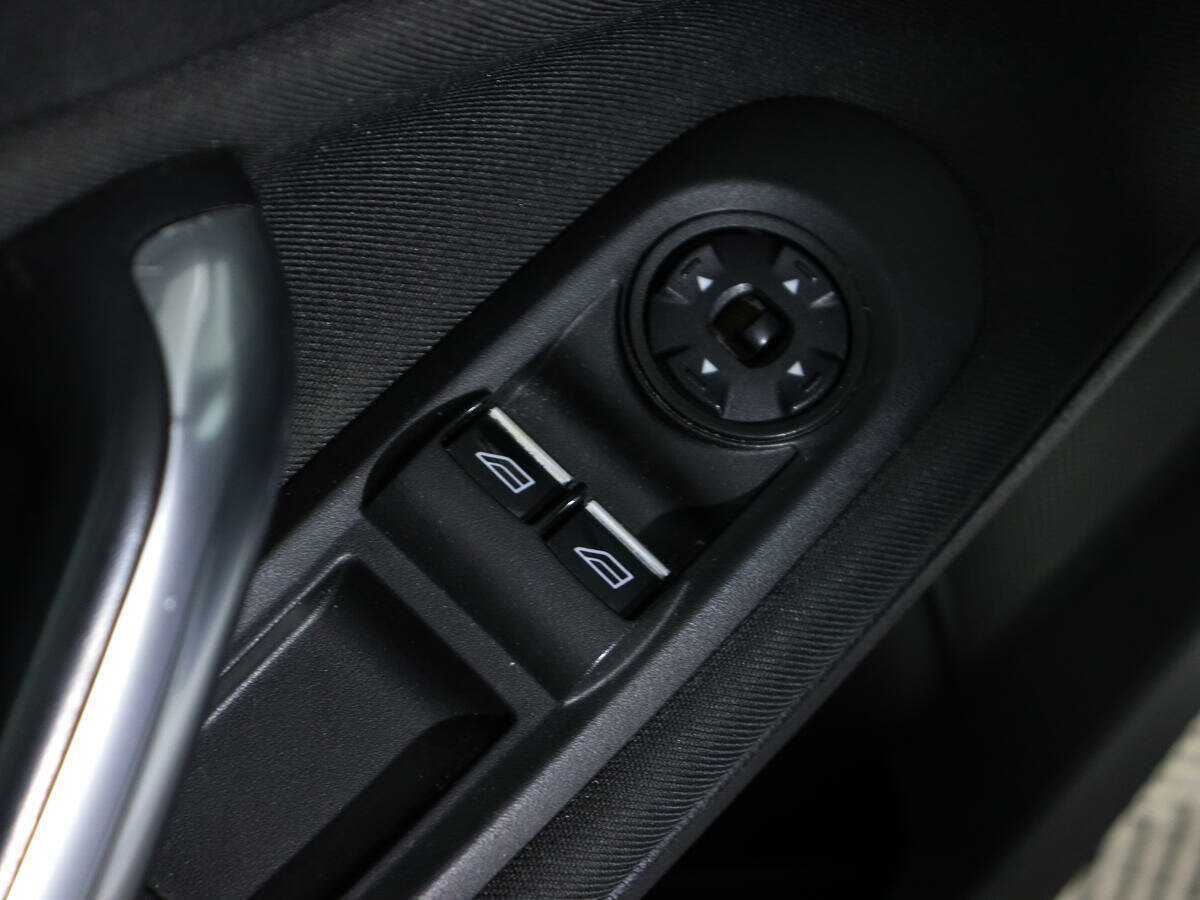 Ford Mondeo с пробегом — 2012 год. Фото: #12