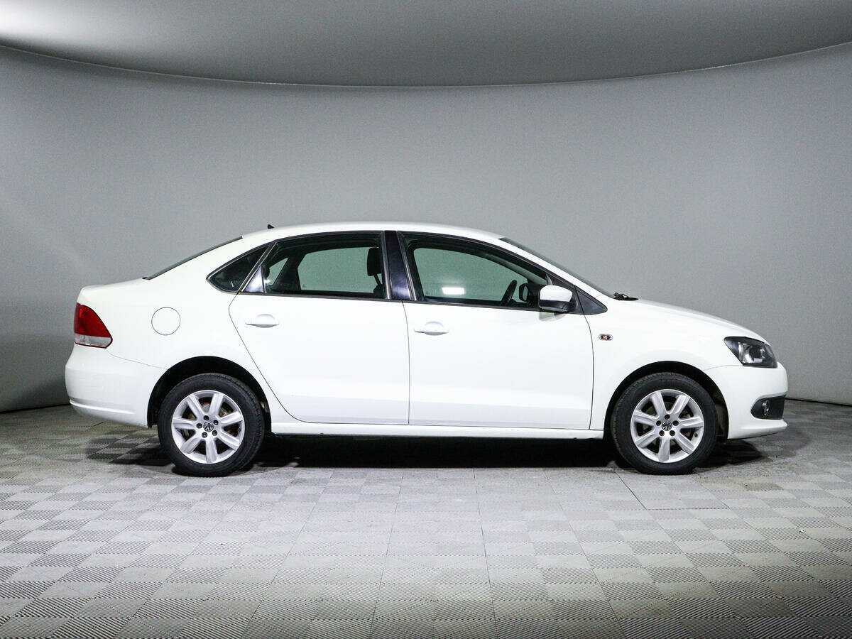 Volkswagen Polo с пробегом — 2014 год. Фото: #3