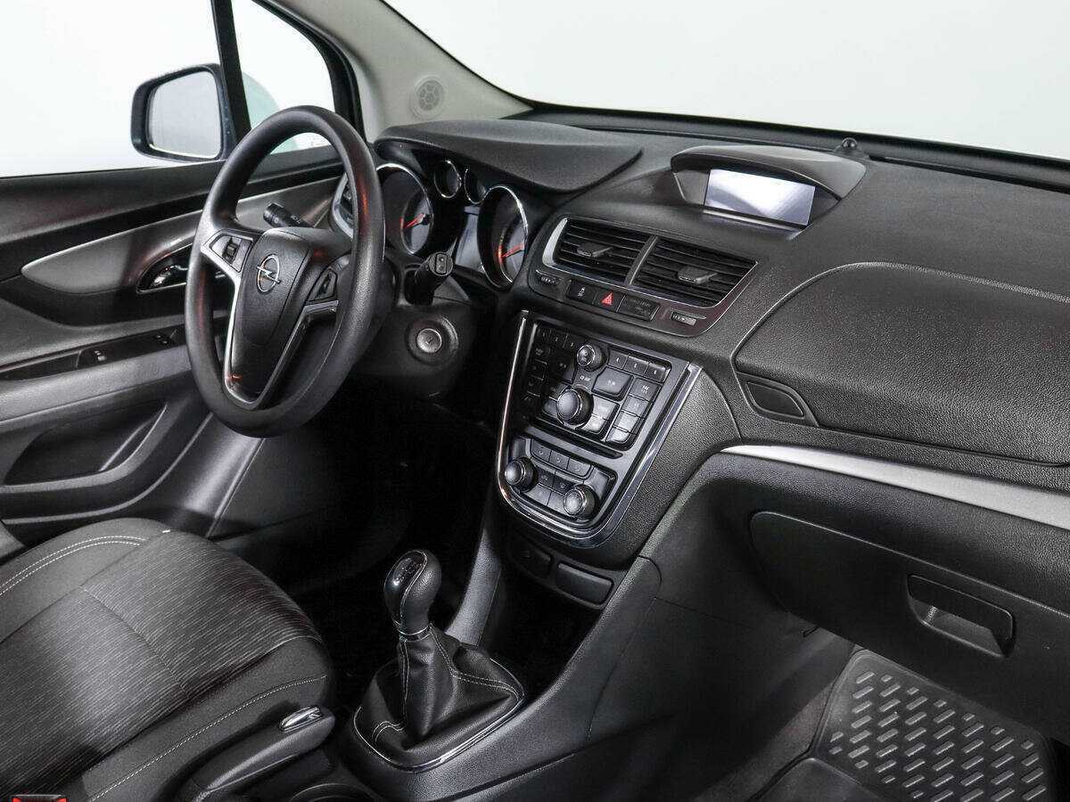 Opel Mokka с пробегом — 2012 год. Фото: #6