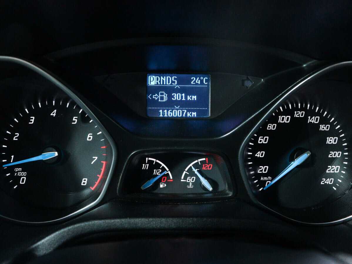 Ford Focus с пробегом — 2012 год. Фото: #8