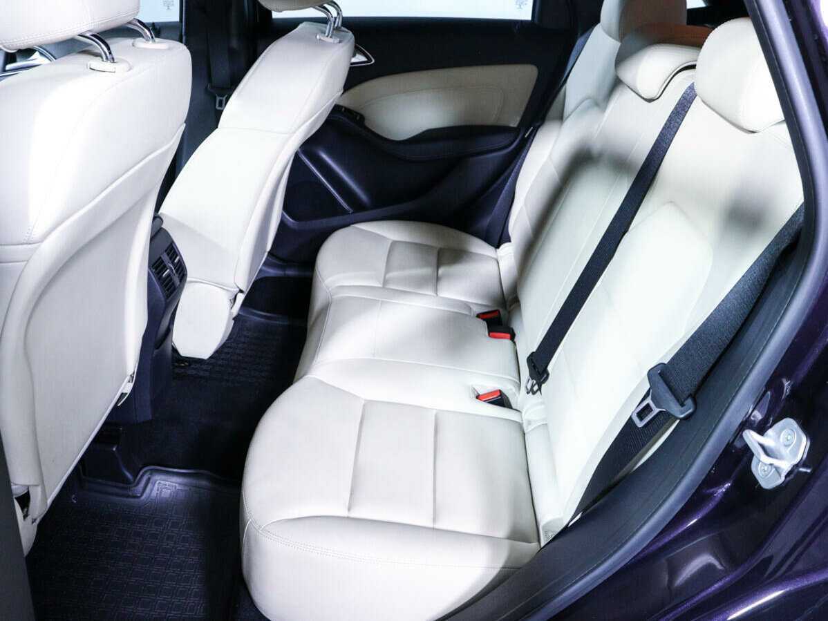 Mercedes-Benz B-Класс с пробегом — 2013 год. Фото: #9