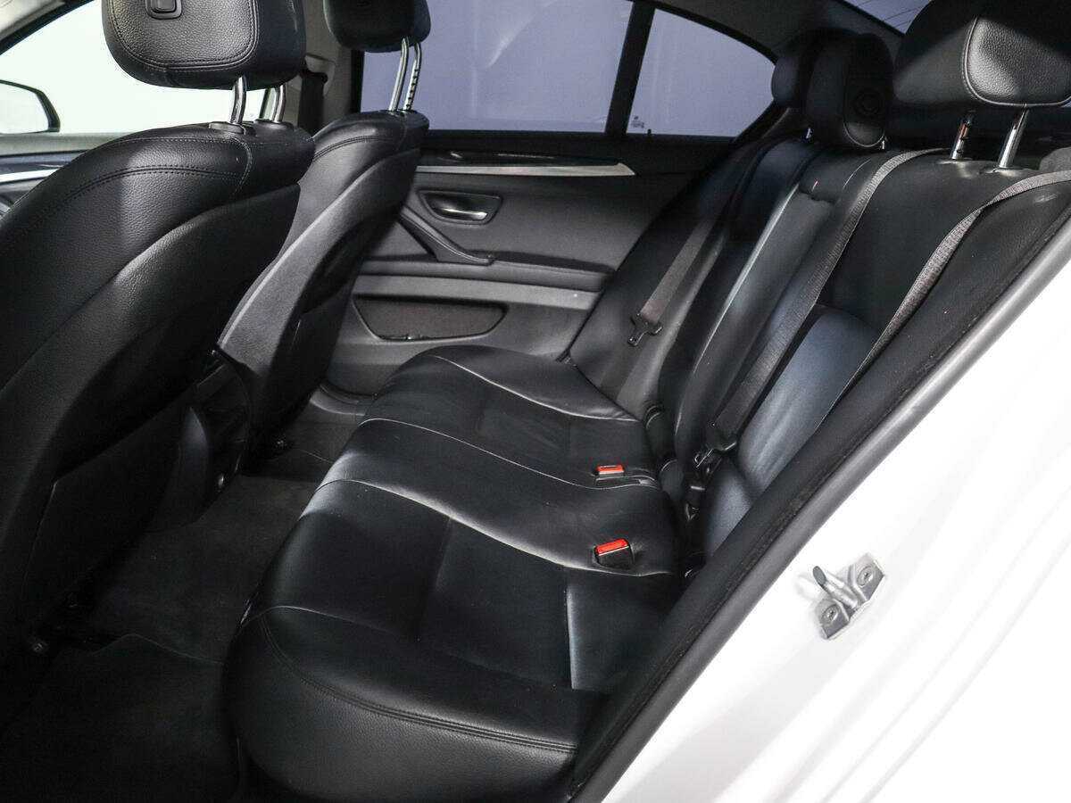 BMW 5 серии с пробегом — 2014 год. Фото: #7