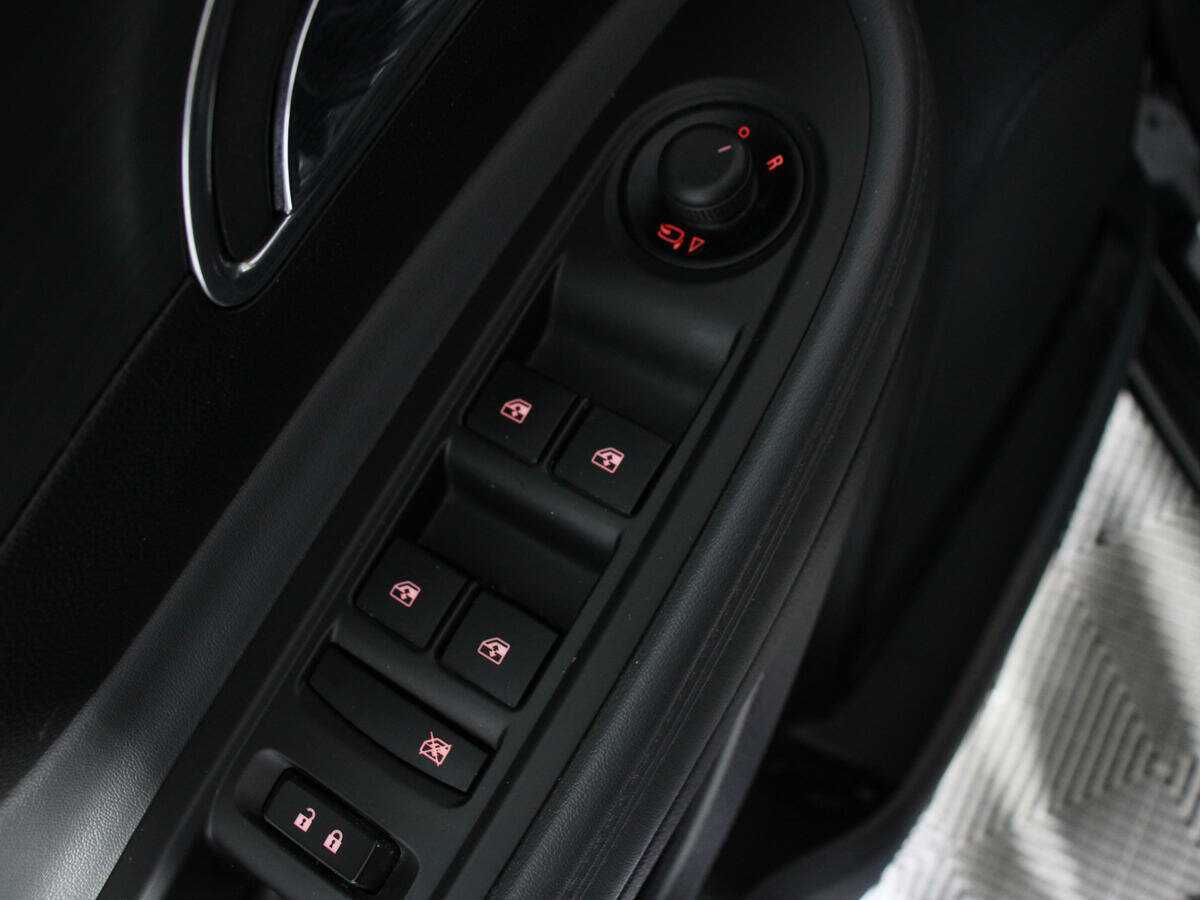 Opel Mokka с пробегом — 2013 год. Фото: #14