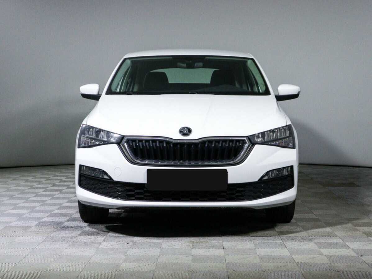 Skoda Rapid с пробегом — 2020 год. Фото: #1