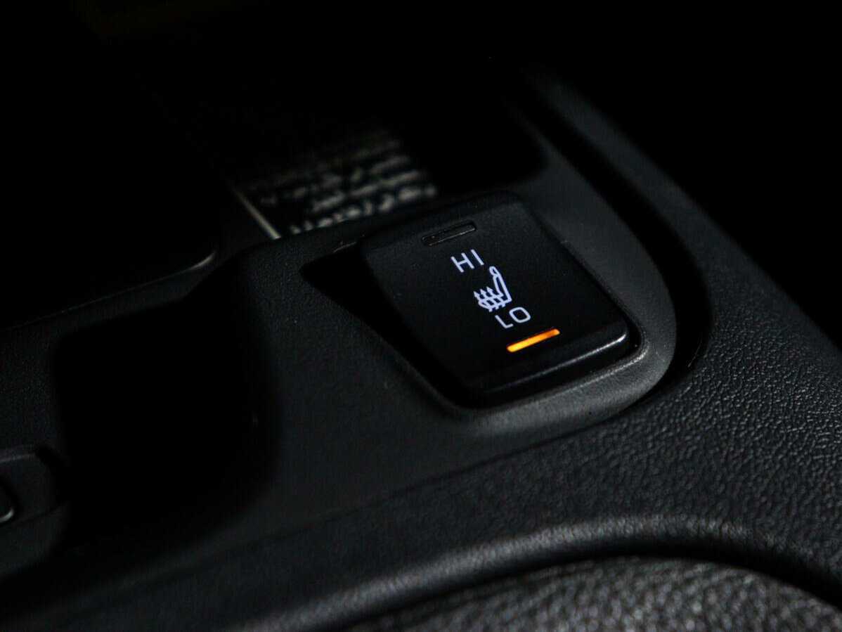 Toyota Corolla с пробегом — 2019 год. Фото: #15