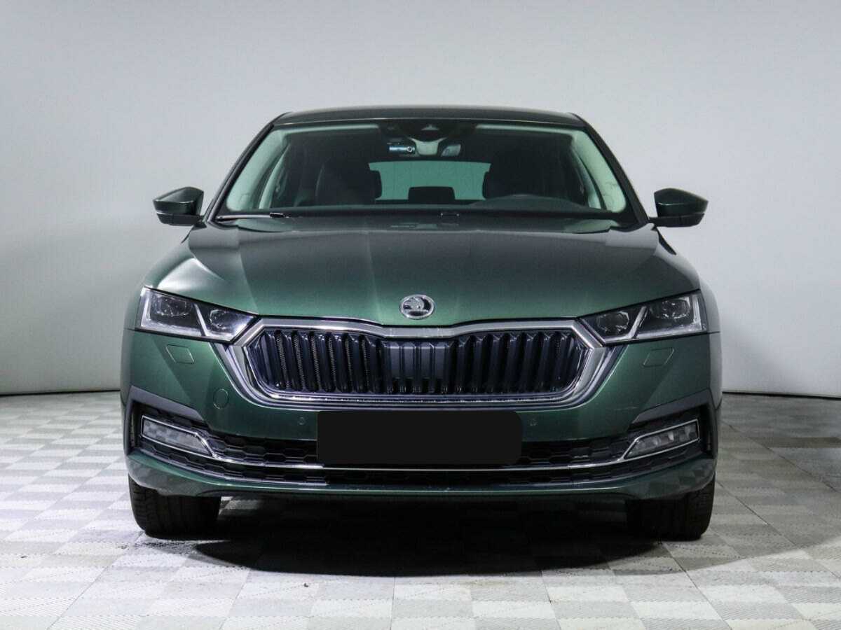 Skoda Octavia с пробегом — 2021 год. Фото: #1