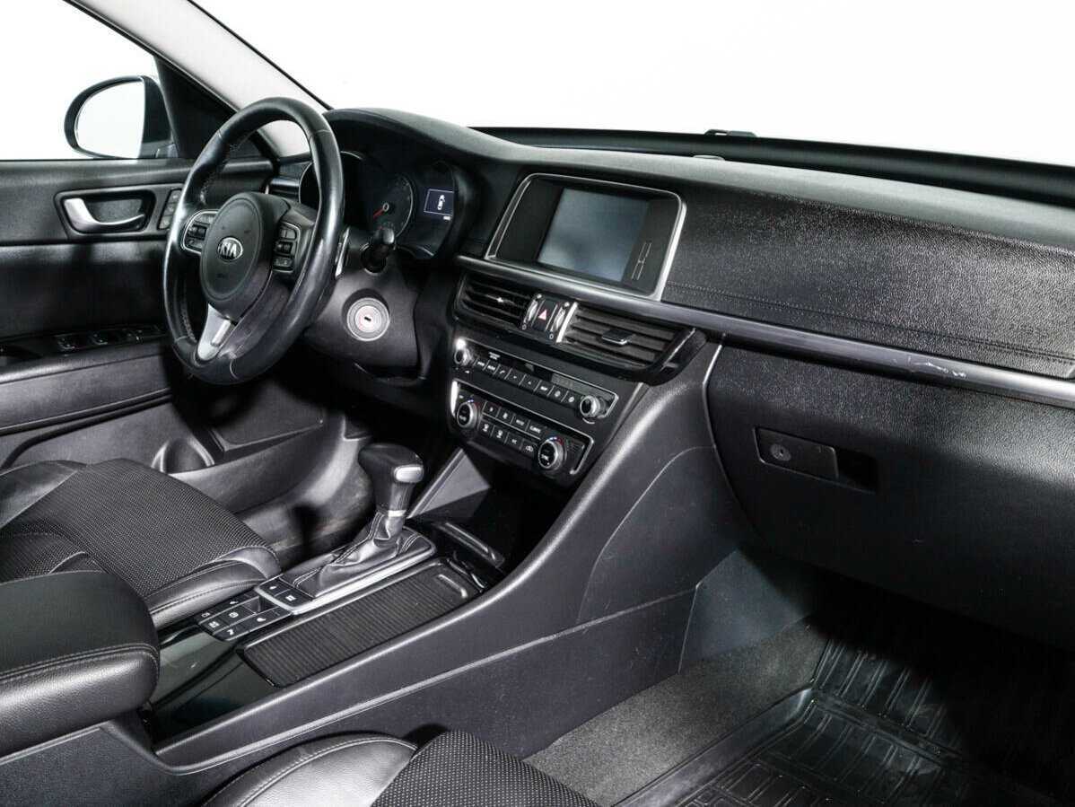 Kia Optima с пробегом — 2018 год. Фото: #8